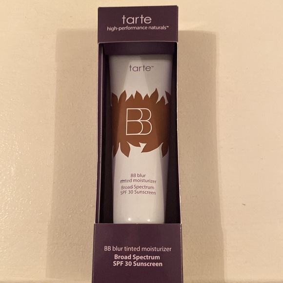 “Tarte” BB blur tinted moisturizer Broad Spectrum SPF30 Sunscreen in Mahogany - Picture 9 of 12